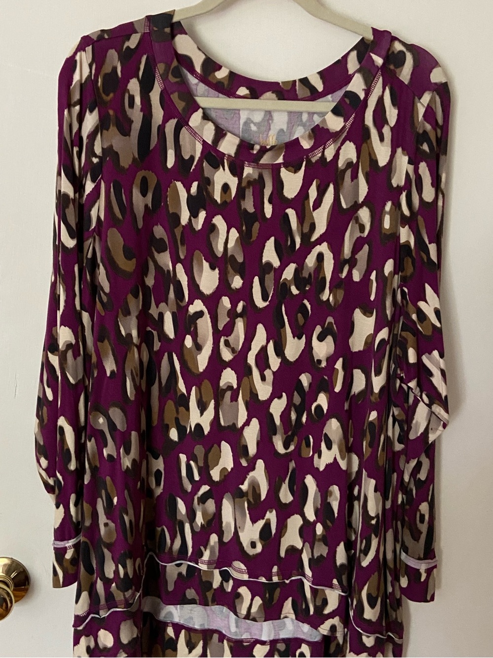 Belle by Kim Gravel long sleeve camo tee size 2X